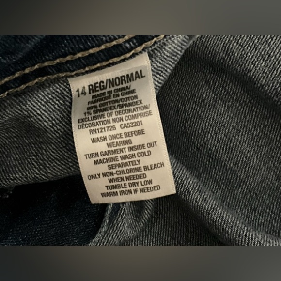 Aeropostale made in NYC Dark Wash Flare Jeans Women's Size 14 Reg - Picture 4 of 4